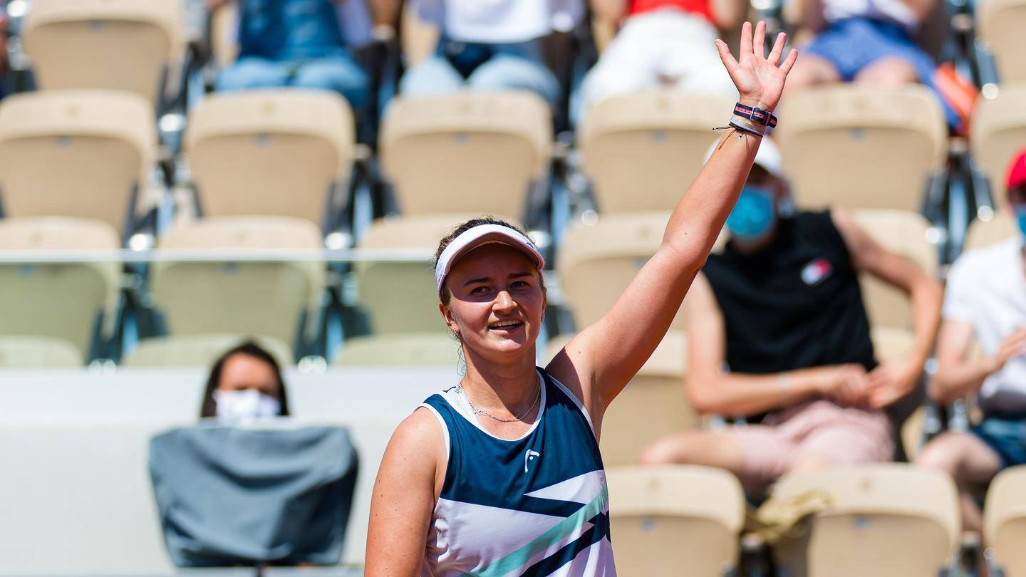 Sakkari to face Krejcikova in last four Sakkari to face Krejcikova in last four