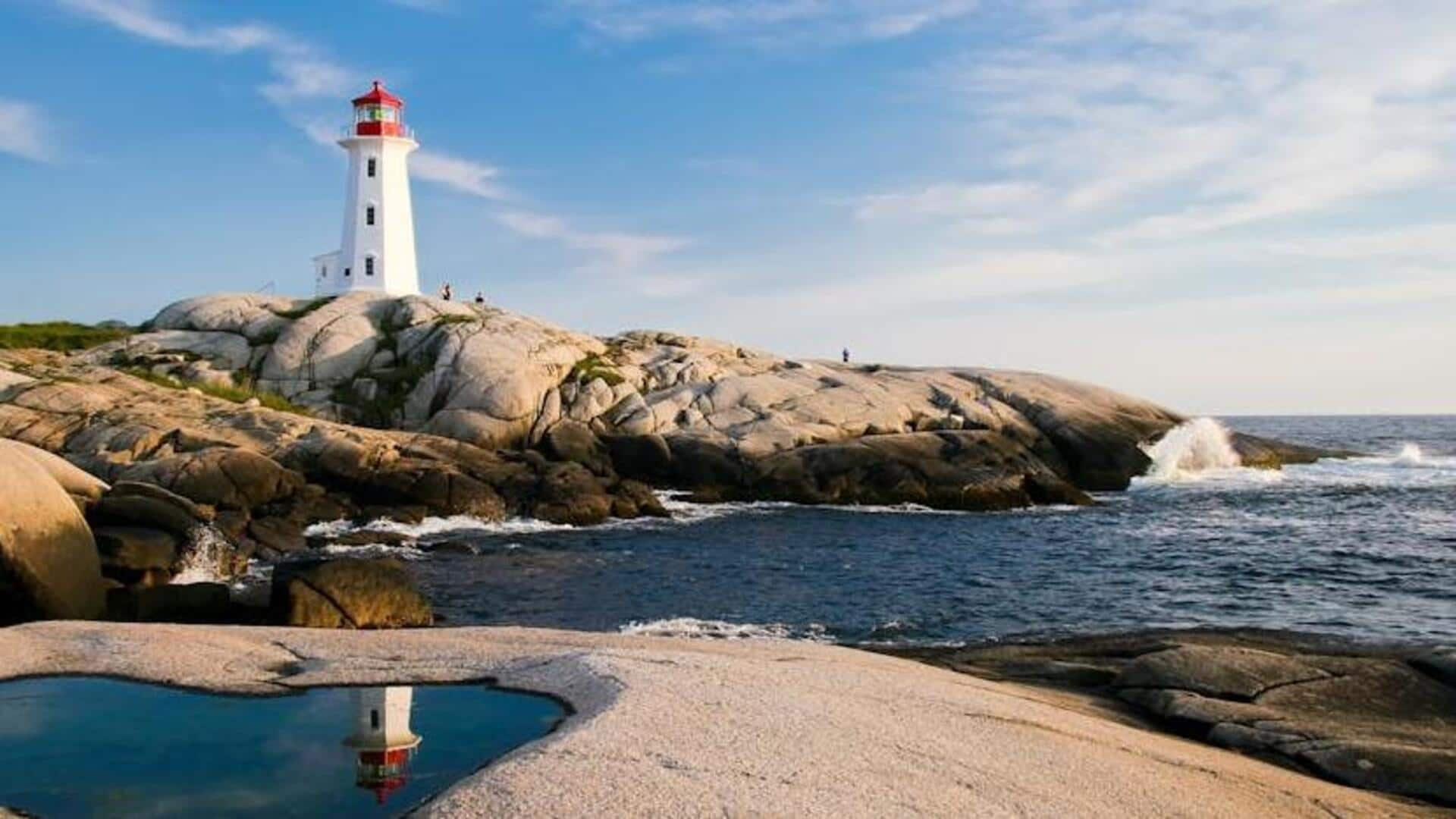 Here are some must-visit Nova Scotia's historic lighthouses