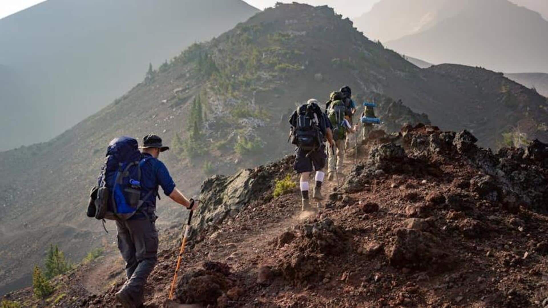 Pack light, hike right: Things you should pack for hiking Pack light, hike right: Things you should pack for hiking