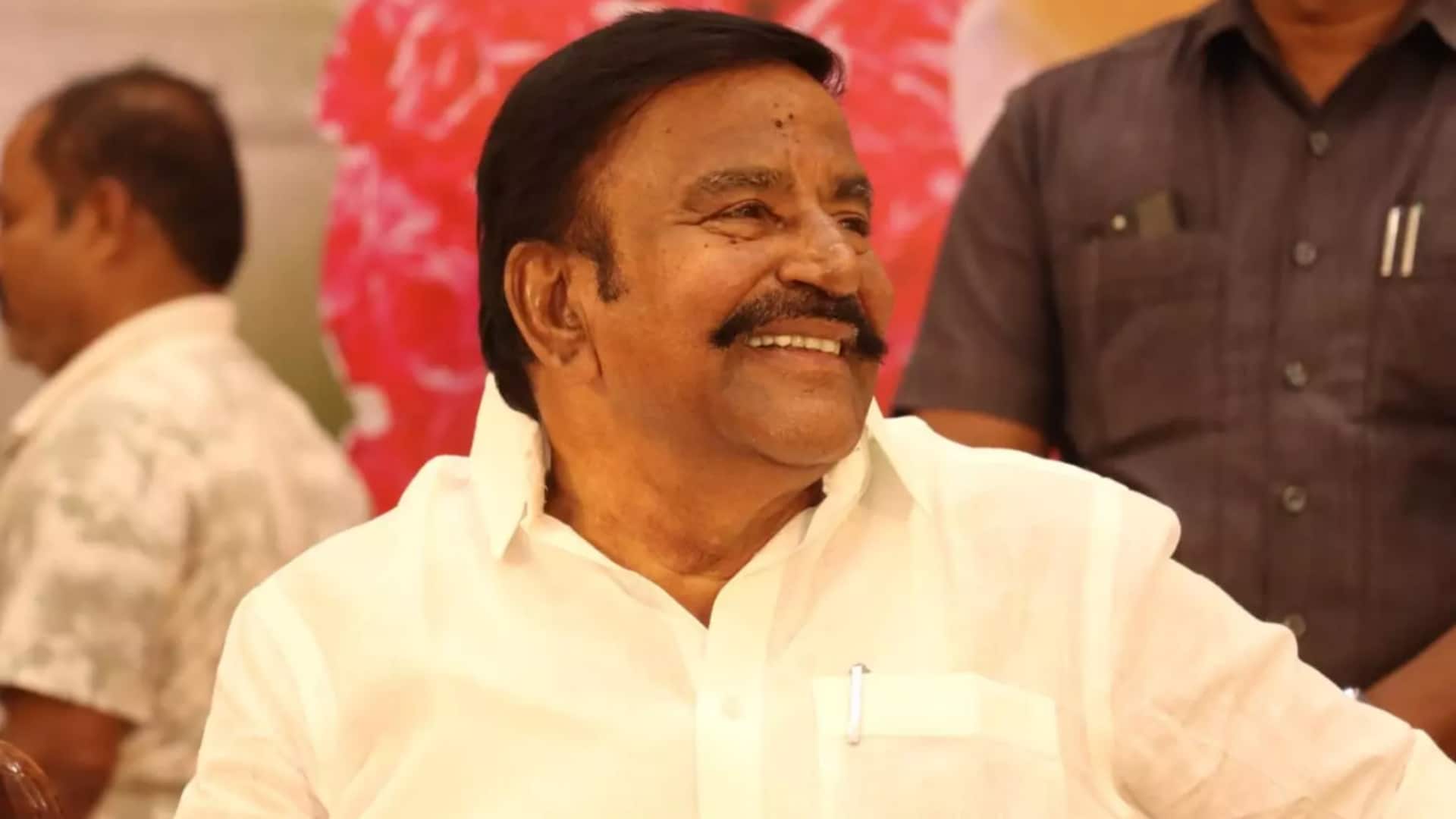 Madras HC directs FIR against TN minister in cash-for-jobs scam