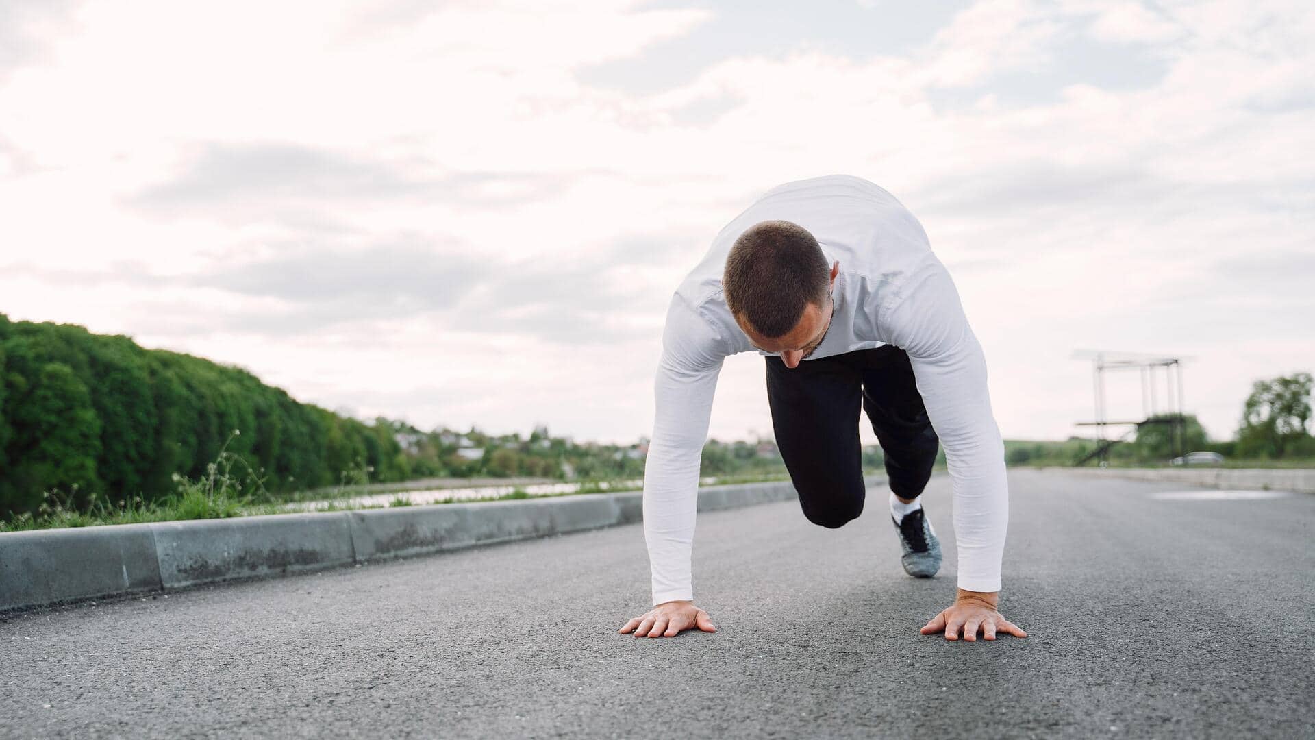Bear crawl: A powerful exercise for better flexibility 