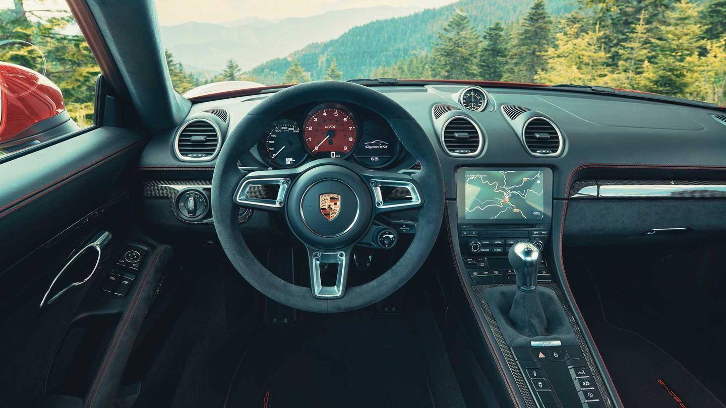 They sport a 7.0-inch infotainment system They sport a 7.0-inch infotainment system