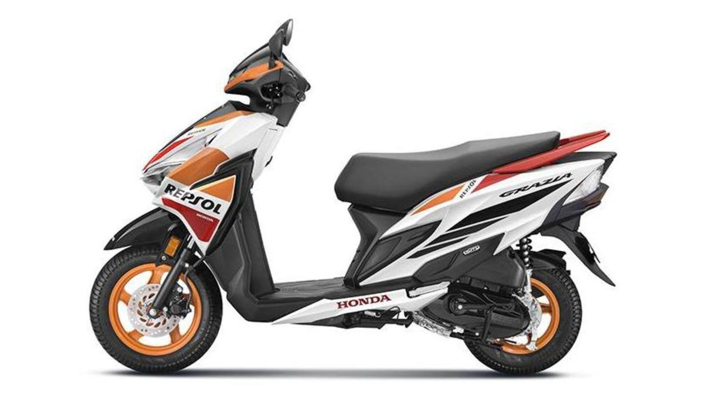 The scooter has full-LED lighting and alloy wheels The scooter has full-LED lighting and alloy wheels