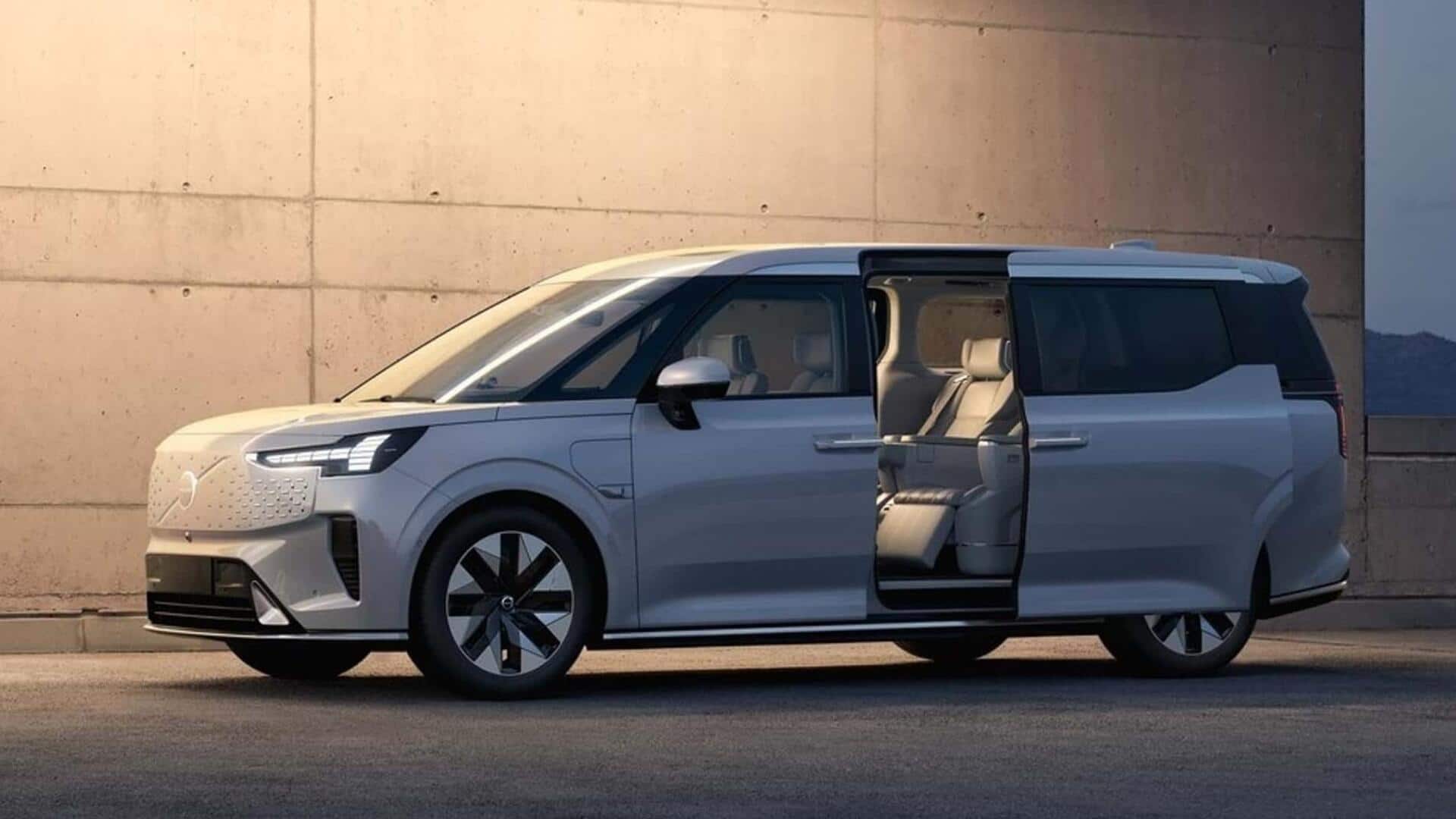 Best features of Volvo EM90 electric minivan with bi-directional charging
