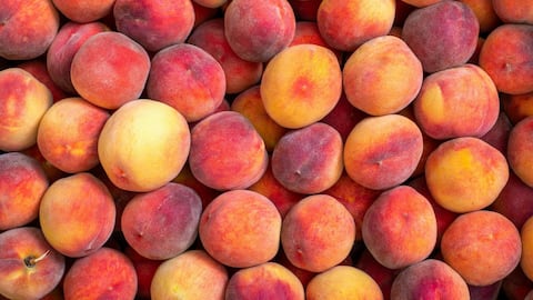 Easy homemade desserts using fresh peaches