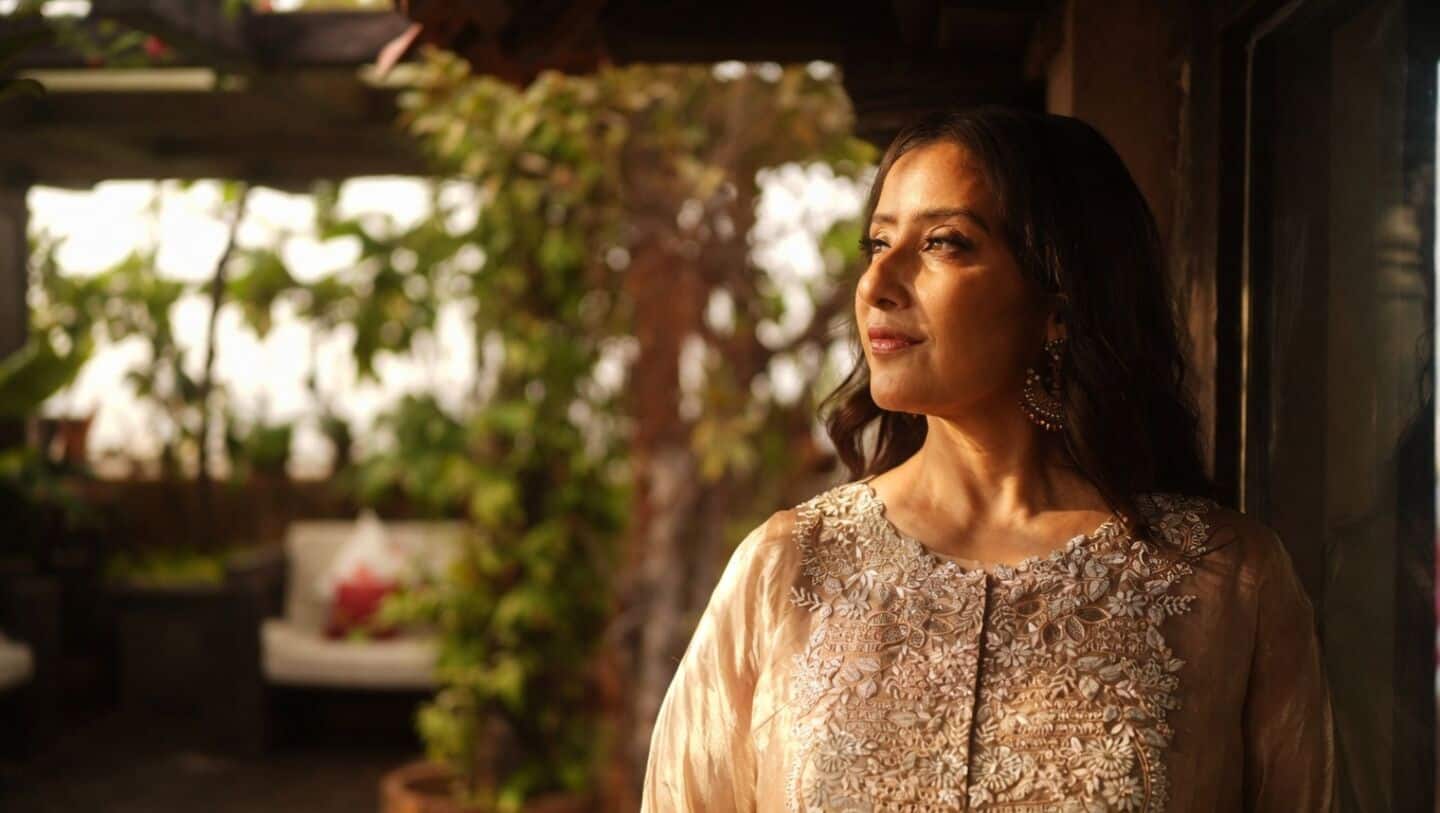 Manisha Koirala to lead indie film 'Cowgirls & Indians'