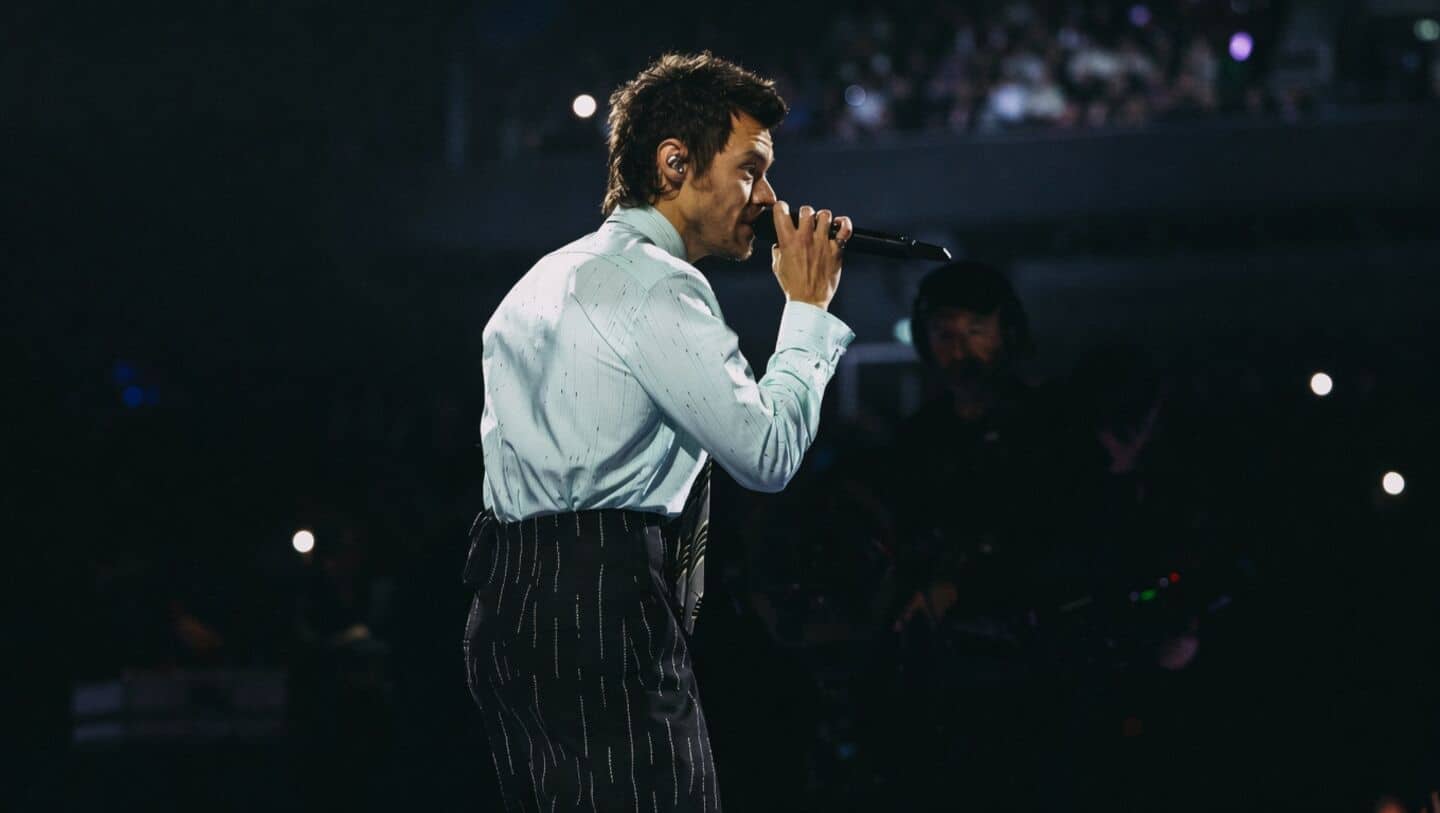 Harry Styles honors Liam Payne with emotional tribute song