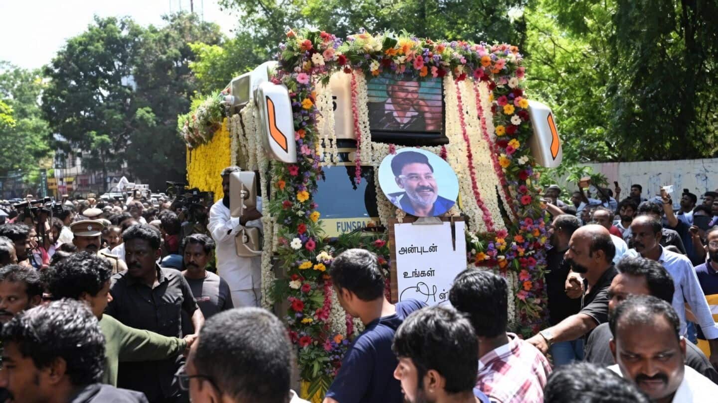 Veteran filmmaker K Bhagyaraj cremated with full state honors