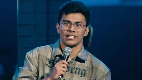Comedian Madhur Virli apologizes for 'cuddle after rape' joke