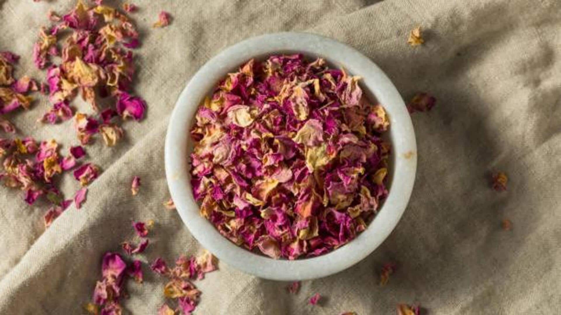 Make your drinks smell amazing with dried rose petals 