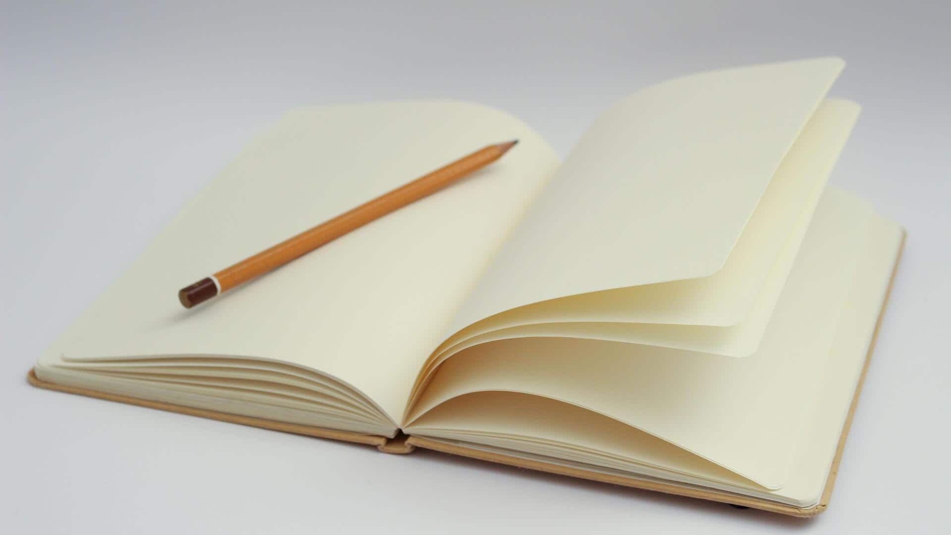 What is visual journaling?