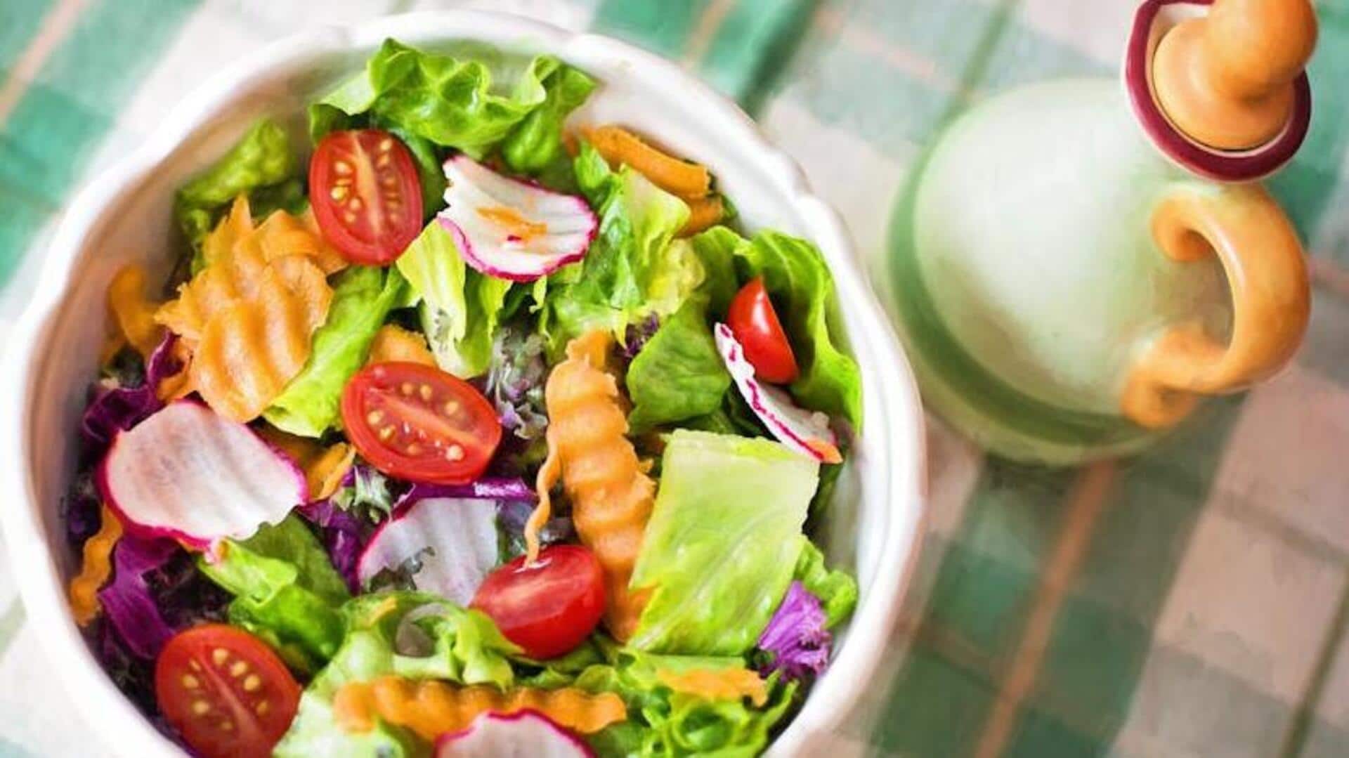 You need to try these lemon balm recipes today You need to try these lemon balm recipes today