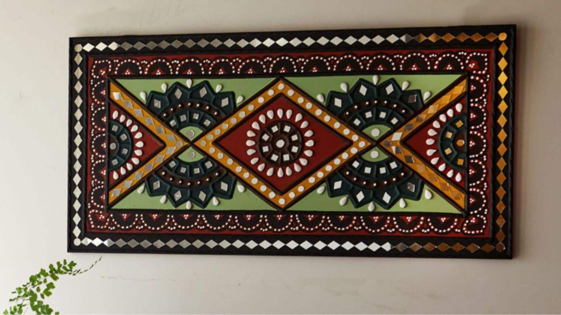 How lippan kaam became the star of modern Indian decor