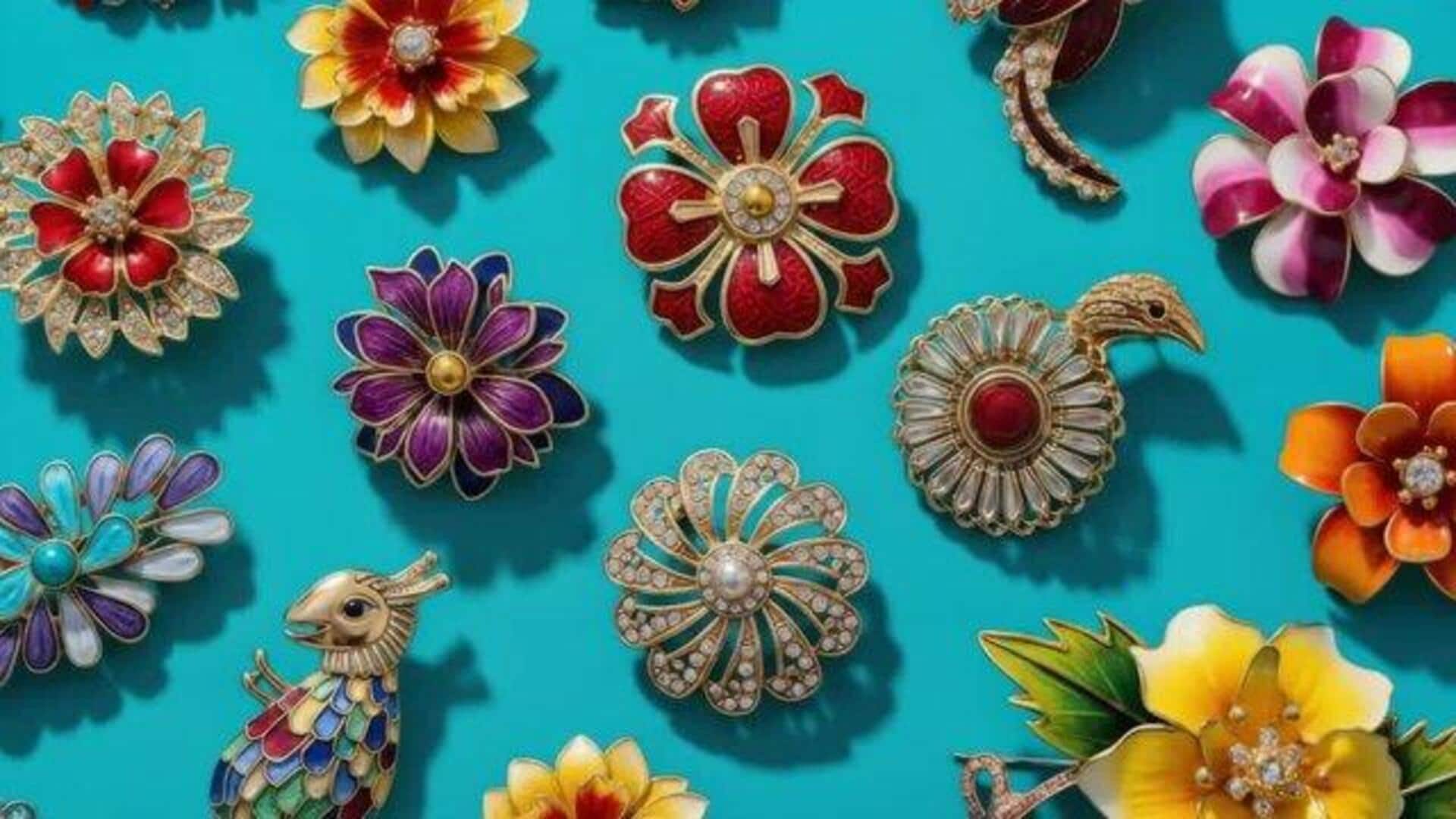 Step-by-step guide to hand-painted brooches