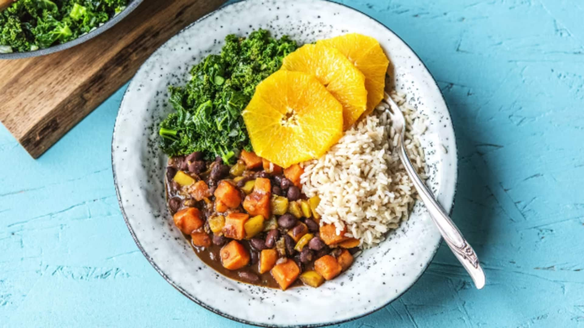 How to cook Brazilian vegetarian feijoada: A step-by-step guide