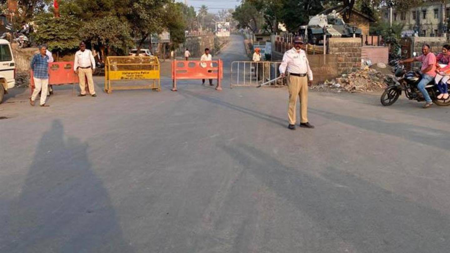 Protesters held flags, pelted stones Protesters held flags, pelted stones