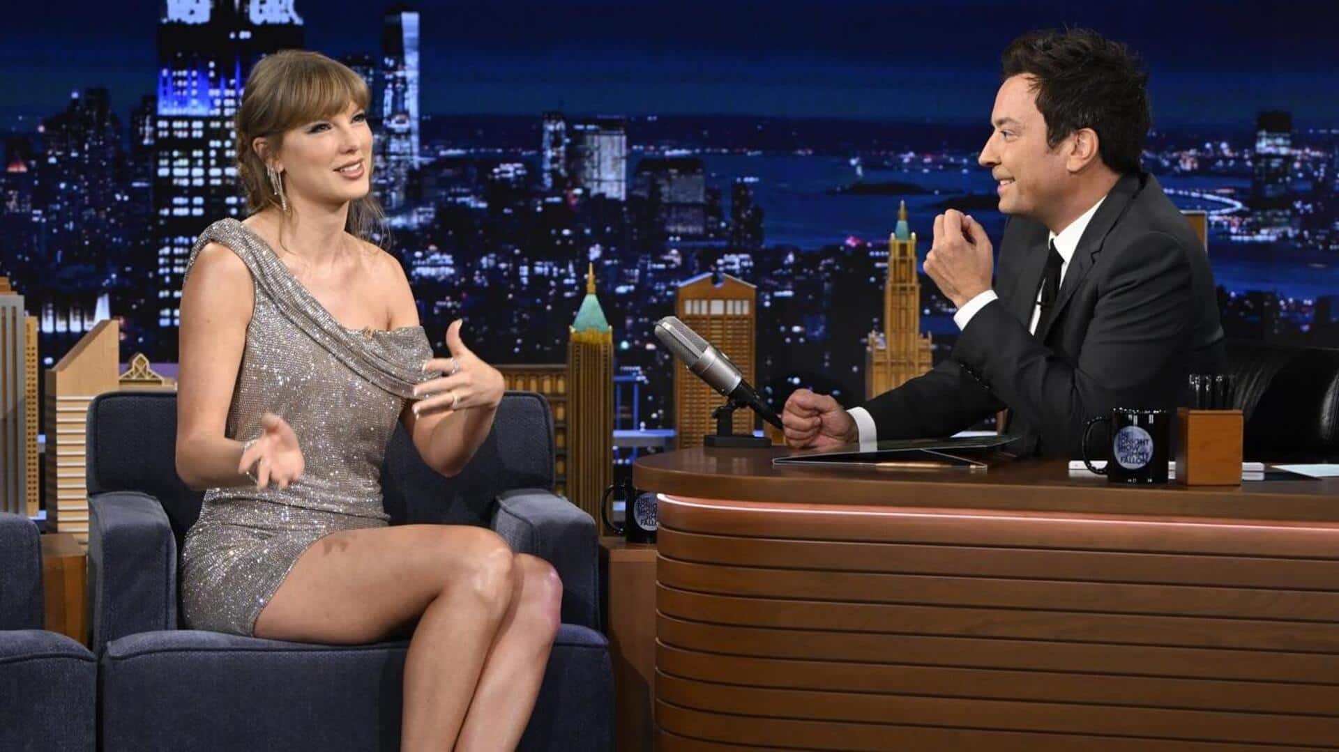 Is Taylor wearing a wedding wand already?