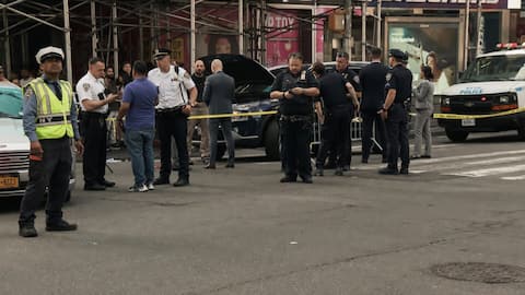 Video: 17-year-old boy opens fire in crowded Times Square