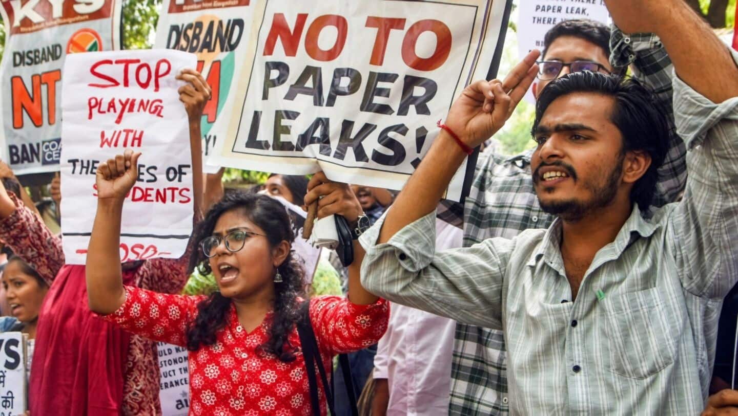 'Justice' protests erupt in Tamil Nadu after NEET aspirant's suicide 