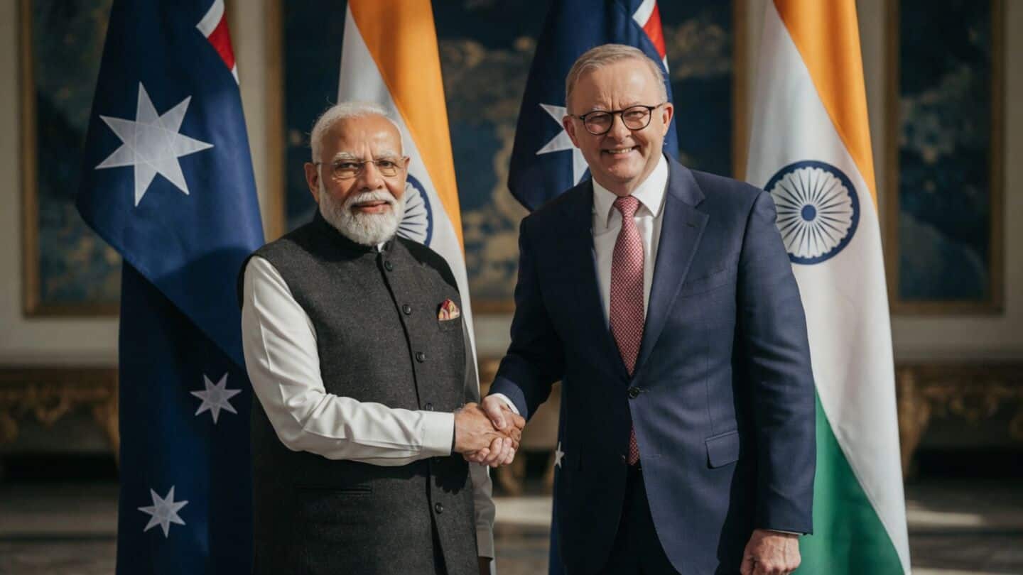 Modi bats for deeper India-Australia ties using T20, ODI analogies 