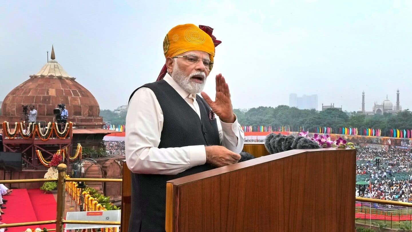 At 103 minutes, Modi delivers longest Independence Day speech 