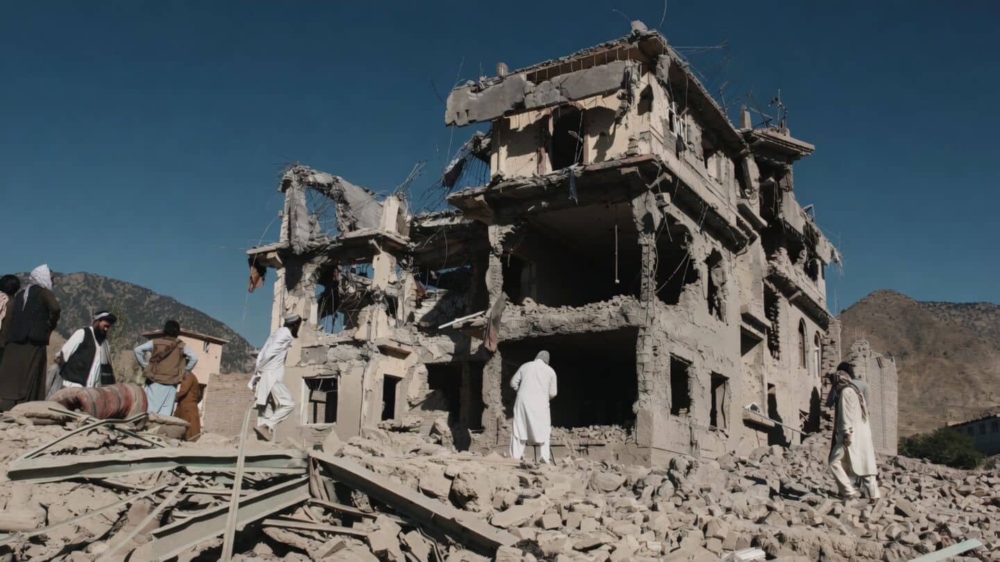 Pakistan airstrikes in Afghanistan kill 3