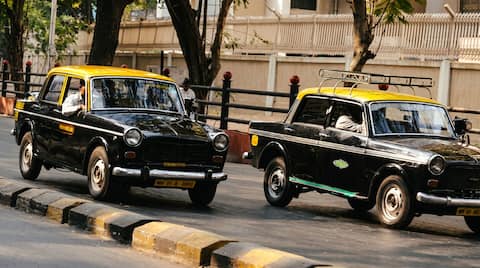 Maharashtra defers 'Marathi must' rule for taxi, auto drivers