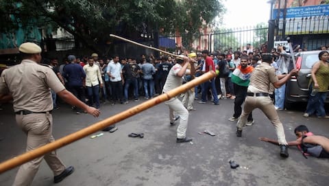 Up to states to close/withdraw FIRs against protesters: SC clarifies 