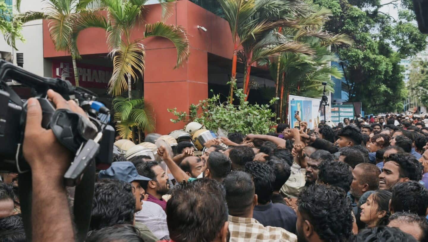 CRPF personnel attacked after raids at Pinarayi Vijayan's house  