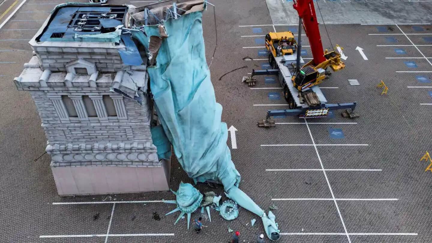 Video: Brazil's 'Statue of Liberty' topples due to strong winds