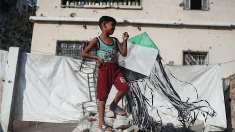 Hamas using kites to attack Israel? Gaza parents warned 