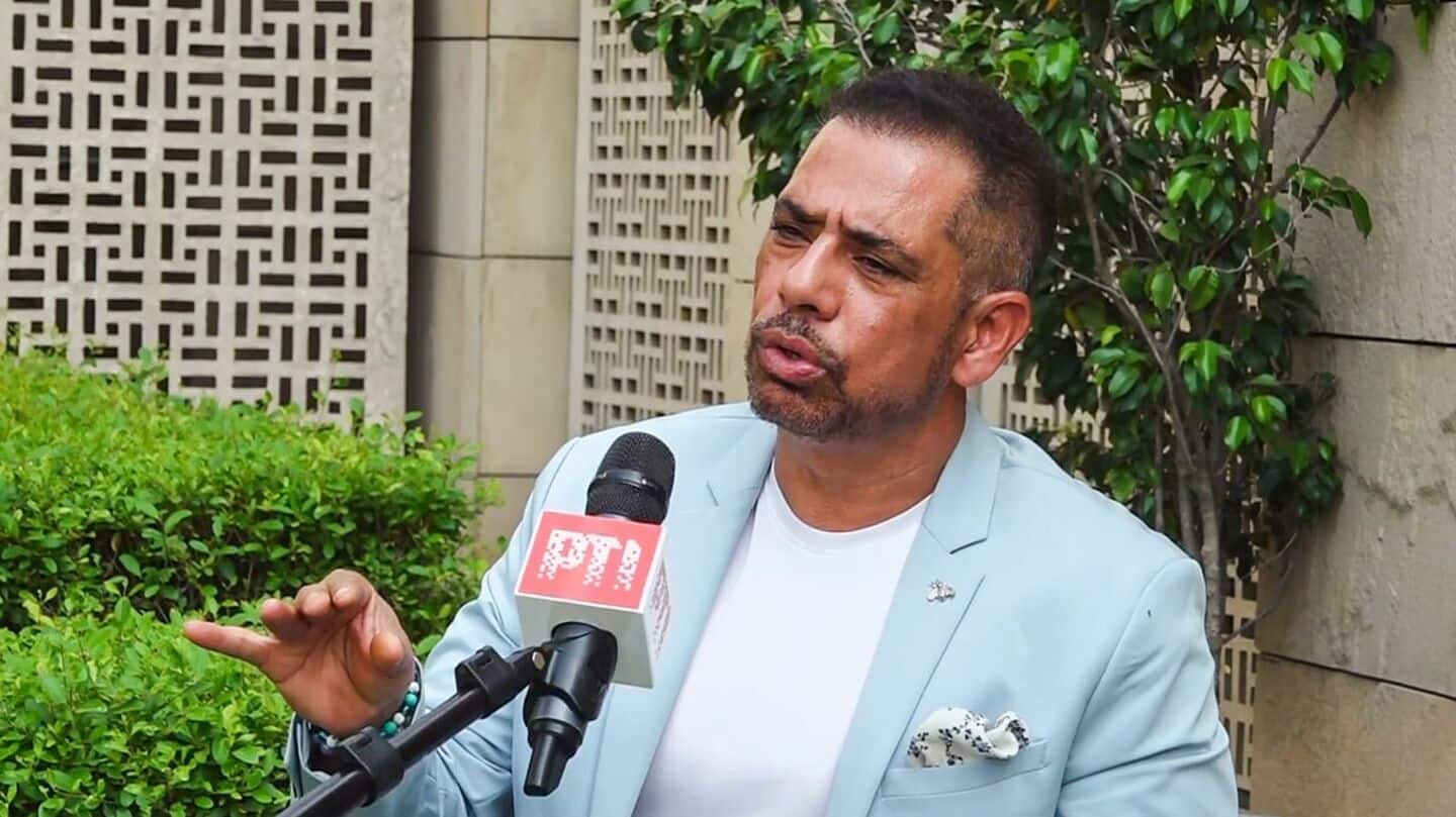 Robert Vadra skips another ED summons in Bhandari case Robert Vadra skips another ED summons in Bhandari case