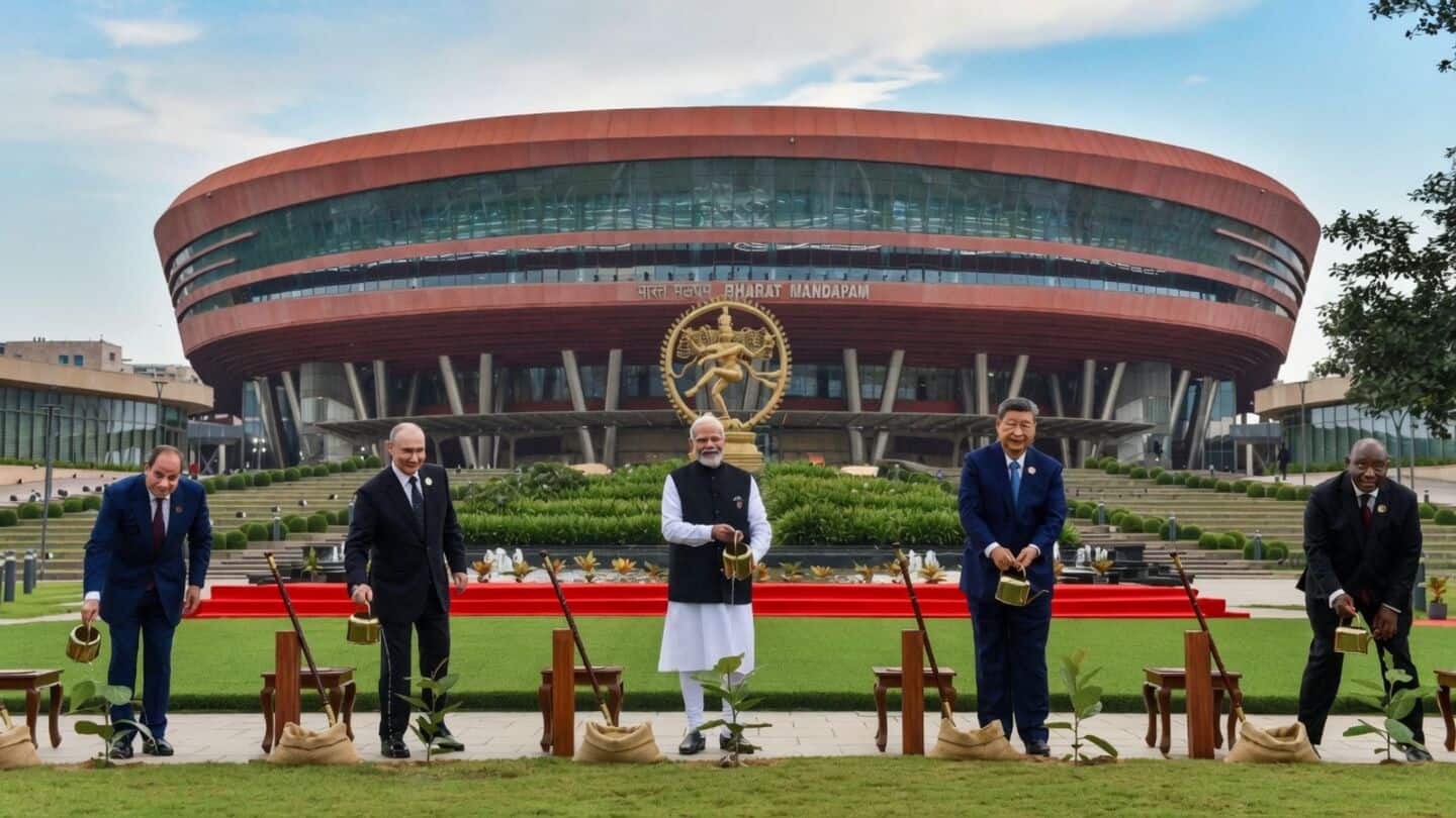 Xi fainted, others sick after BRICS? MEA fact-checks