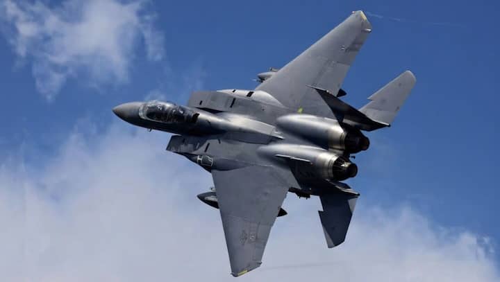 1 crew member from US jet downed in Iran rescued 