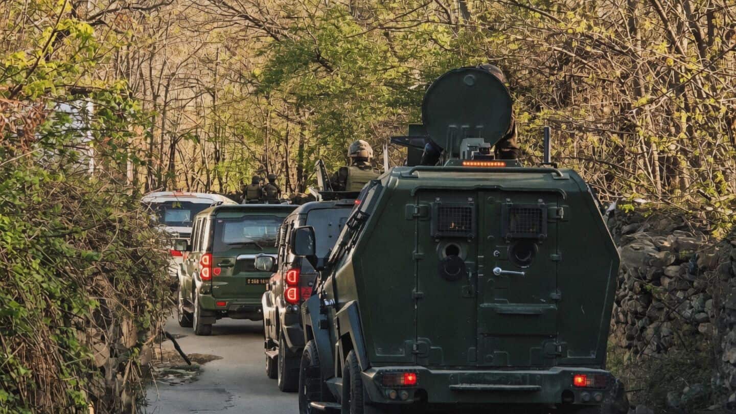 Cop killed after terrorists open fire on patrol in Anantnag