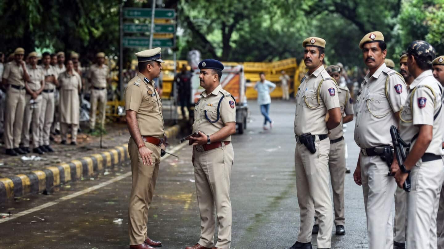 Delhi Police file FIR over abusive posts against PM