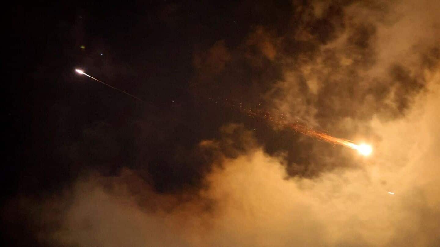 Iran fires missiles at US bases in Qatar, Iraq Iran fires missiles at US bases in Qatar, Iraq