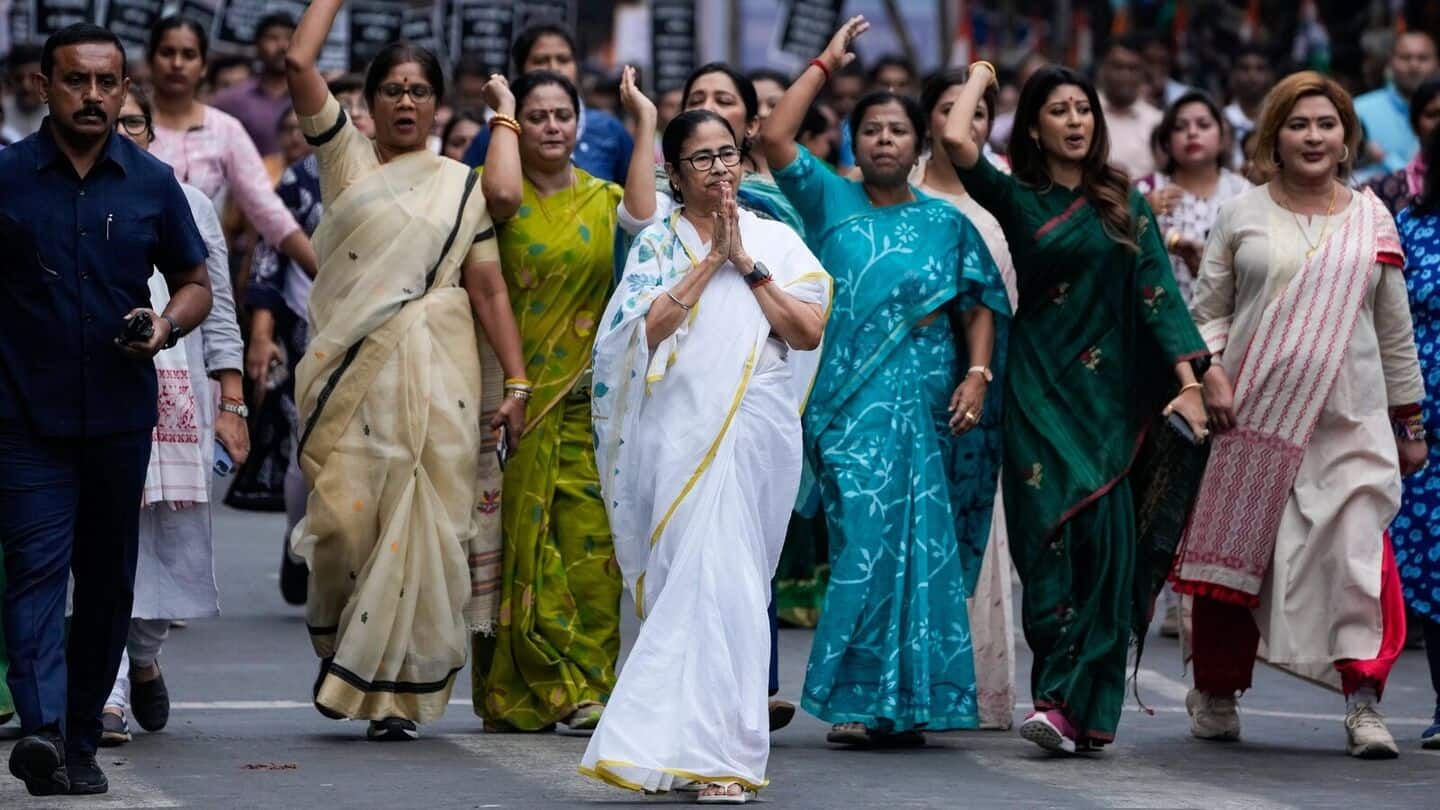 'Use kitchen tools...': Mamata urges women to fight against SIR