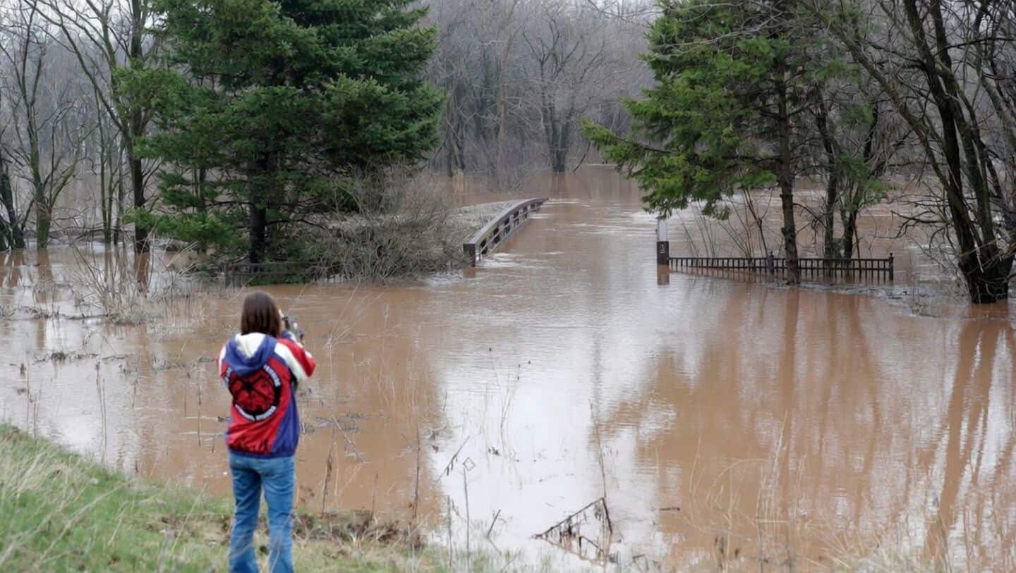 World is seeing more rain but also getting drier simultaneously 