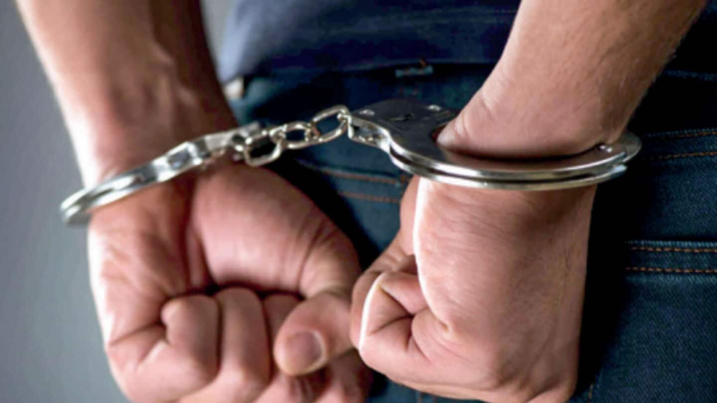 Mumbai teens forced to perform oral sex over unpaid loan Mumbai teens forced to perform oral sex over unpaid loan