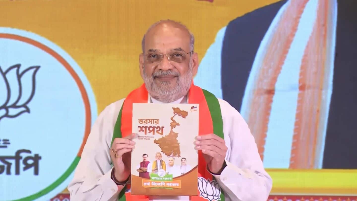 BJP's Bengal manifesto inspired by Tagore's 'Chitto Jetha Bhayshunyo': Shah 