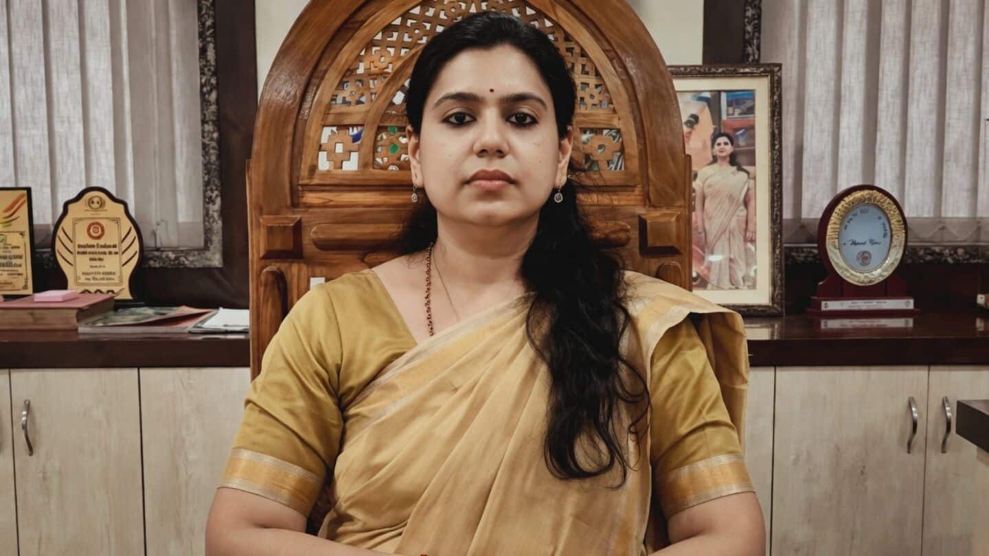 Ex-IAS officer Divya Mittal launches Janniti Bharat Party 