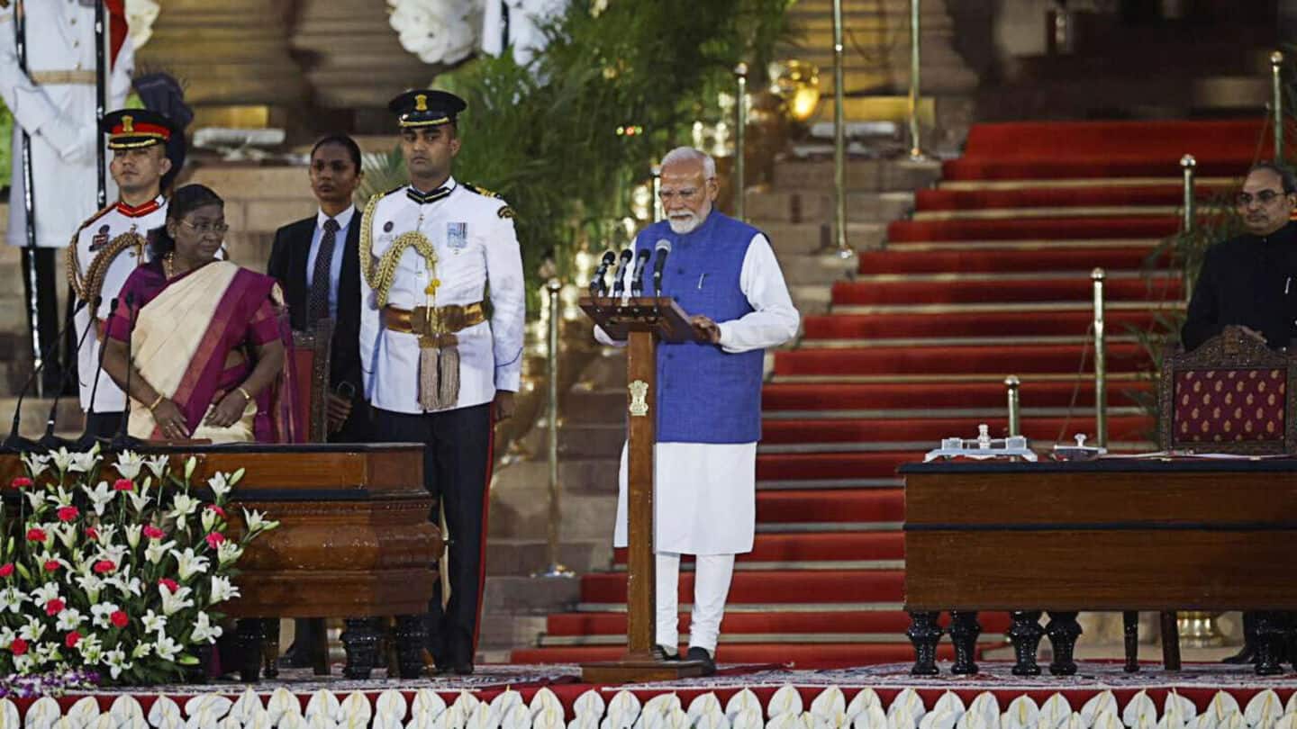 PM Modi, President Murmu extend New Year greetings