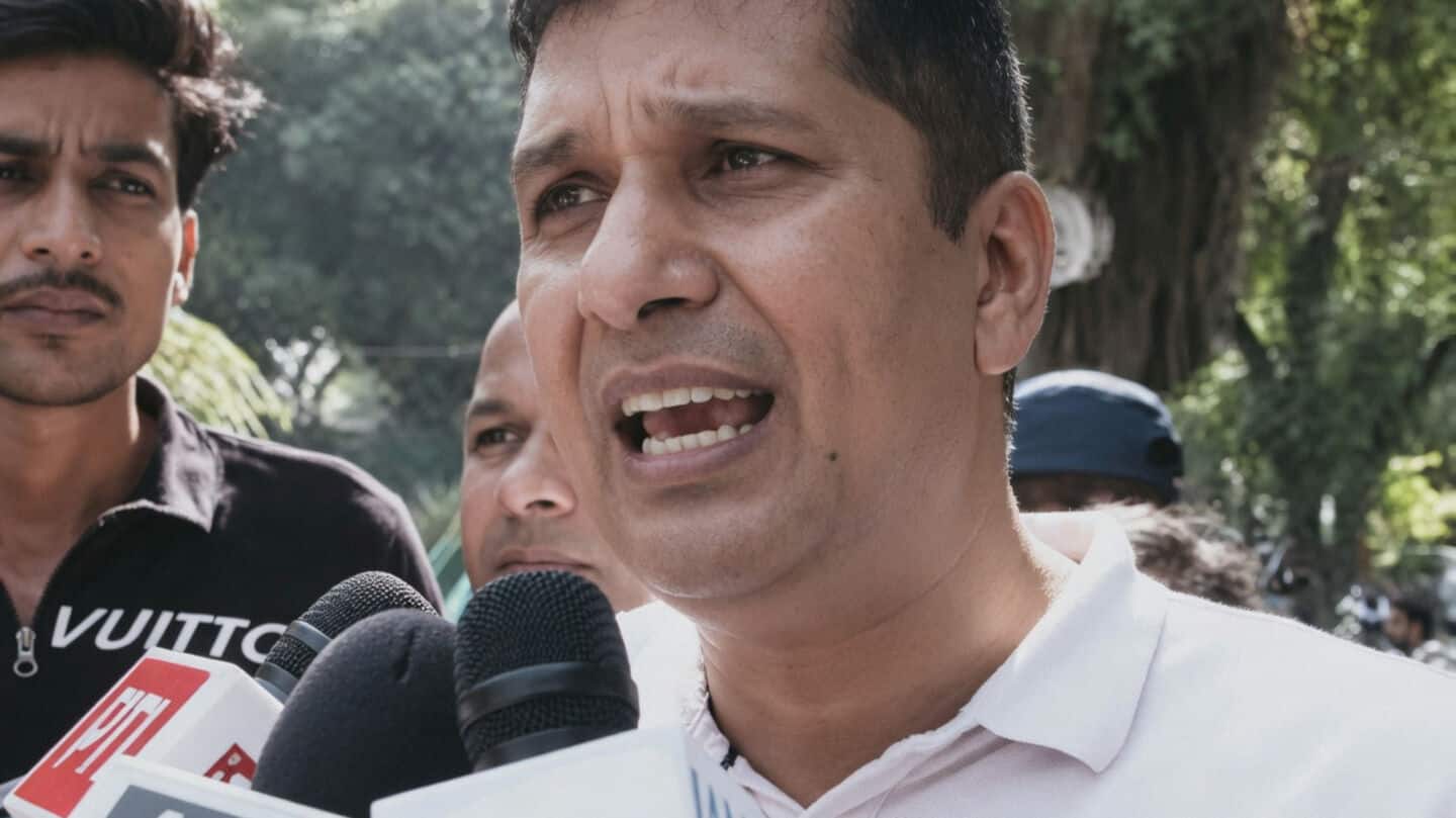 Anti-CEC protests: AAP's Saurabh Bharadwaj detained at Jantar Mantar 