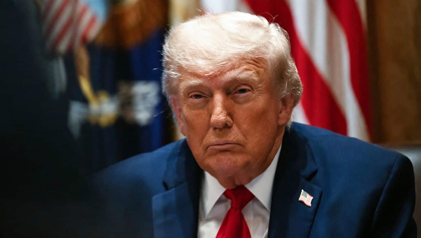 Trump threatens to 'blow up' ally Oman amid Hormuz standoff 