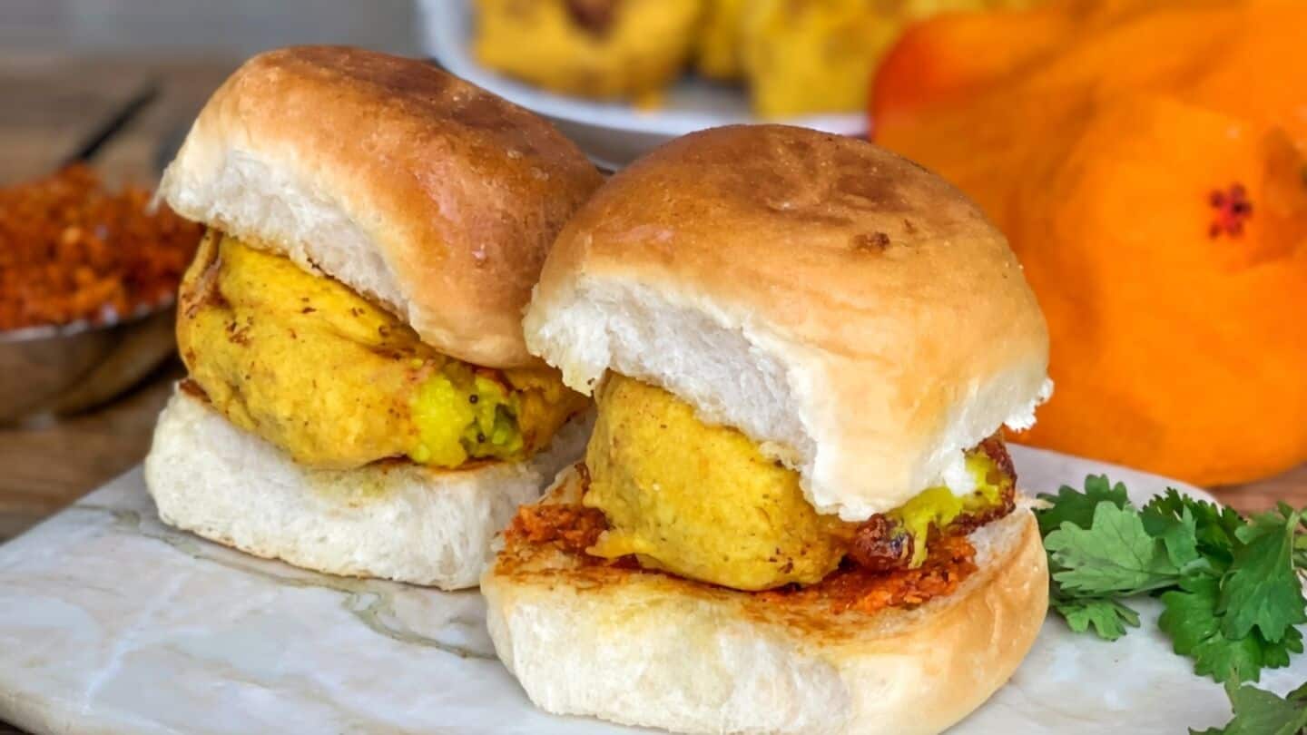 No vada pav, samosas outside schools: Maharashtra's junk food crackdown 
