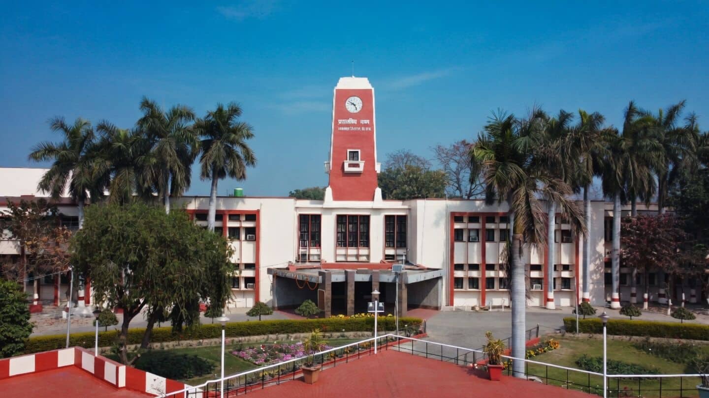150 students sick after chicken, paneer feast at Uttarkhand university