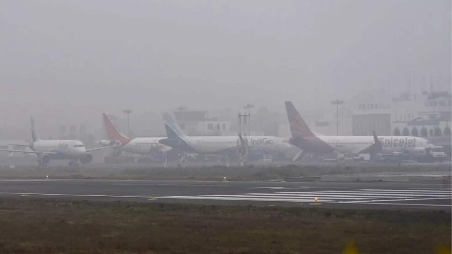 newsbytesapp.com - Chanshimla Varah - Delhi airport, airlines issue travel advisories amid severe smog