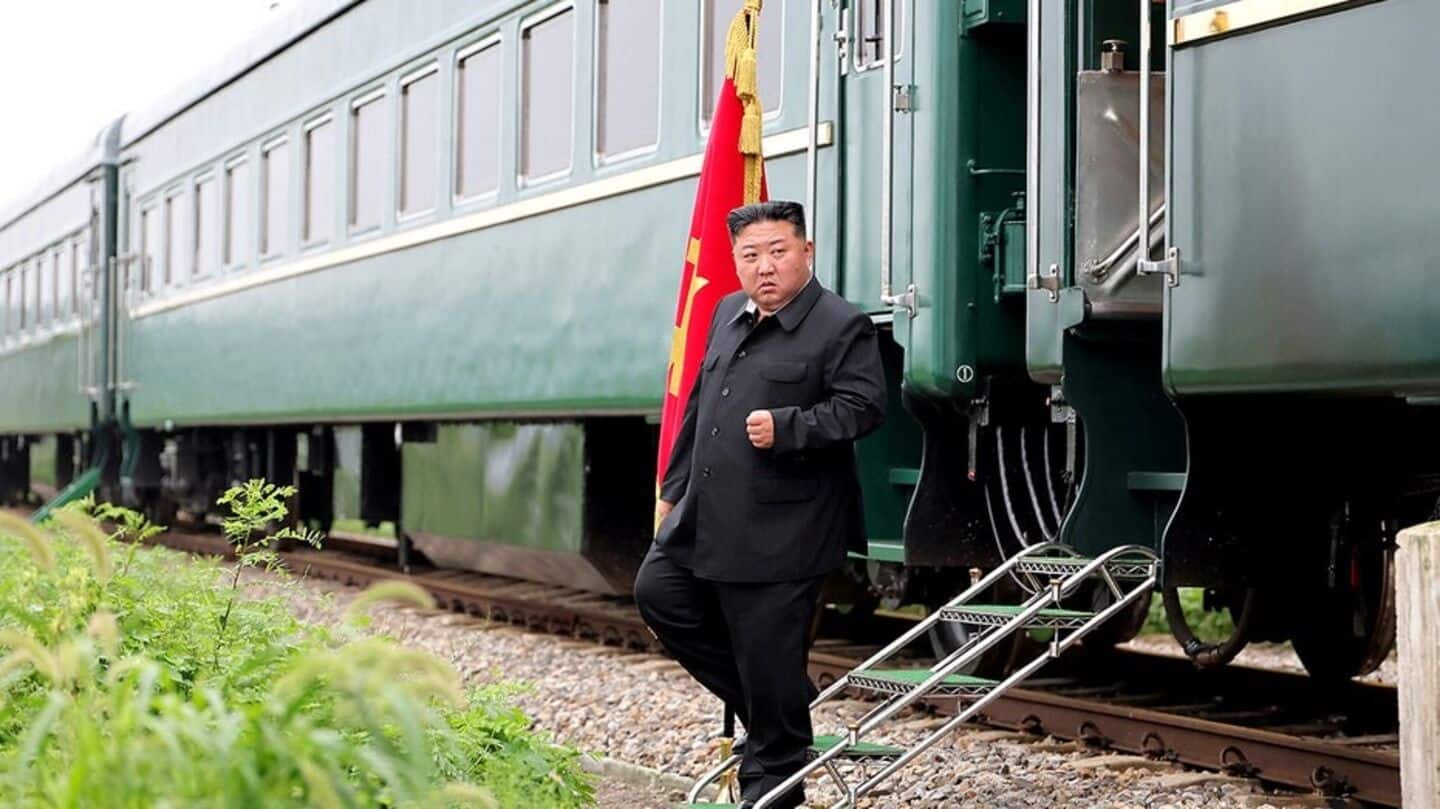 Kim Jong-un arrives in Beijing on bulletproof train Kim Jong-un arrives in Beijing on bulletproof train