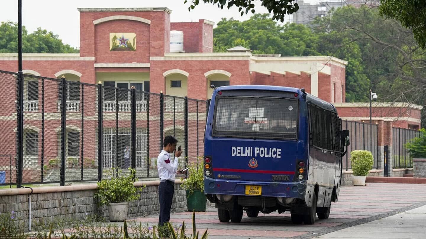 St. Stephen's College, Bombay Stock Exchange receive bomb threats St. Stephen's College, Bombay Stock Exchange receive bomb threats
